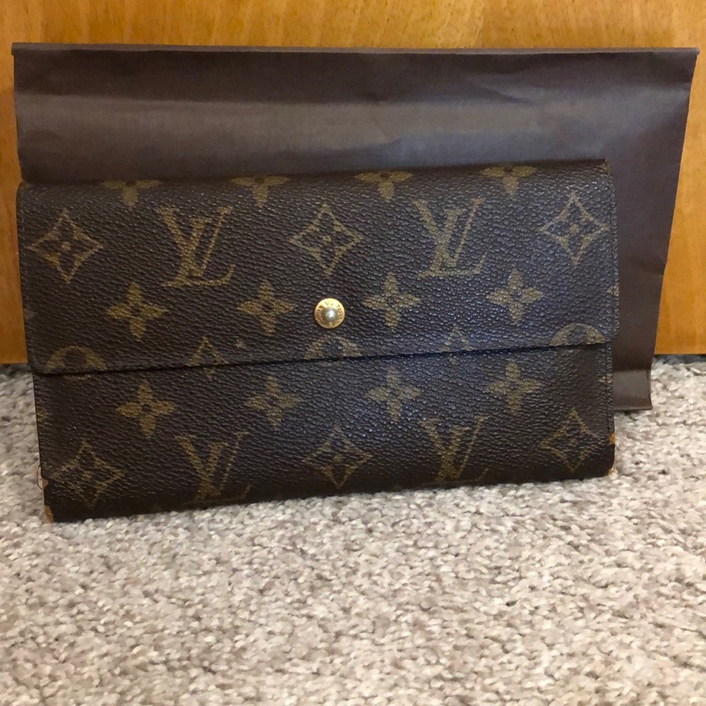 Louis Vuitton Hand Wallet